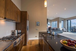 New and easy-to-use kitchen in self contained accommodation in Queenstown, NZ