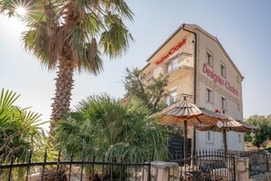 Extérieur