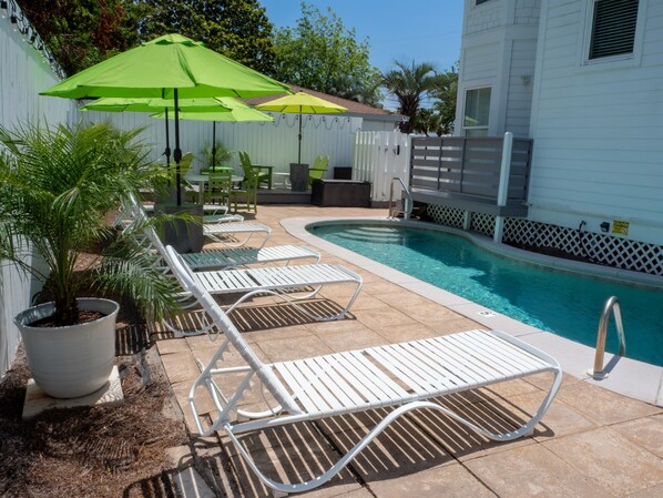 Updated and fantastic private swimming pool with tropical vibe! Can be heated to 90+ degrees!! Nobody else offers that!