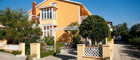 Extérieur