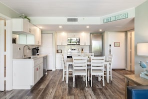 Modern New Kitchen
