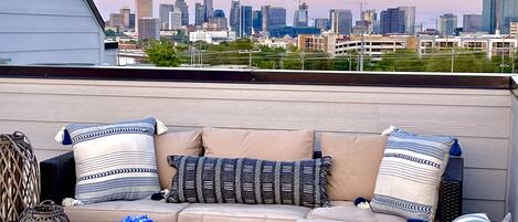 Amazing Views of the skyline from the private rooftop deck