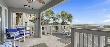 Family Tides - Beachfront Holiday Isle Pet-Friendly Townhome in Destin, FL - Bliss Beach Rentals