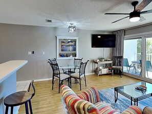 Living Area - Open Floor Plan