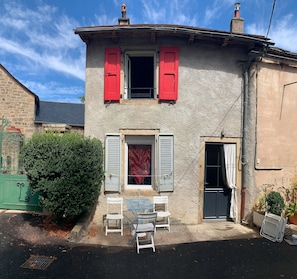 La petite maison et sa petite terrasse