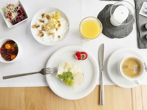 Breakfast meal
