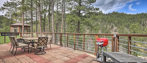 Keystone Vacation Rental | 3BR | 2BA | 2,200 Sq Ft | 2 Stories | 2-Outdoor Space