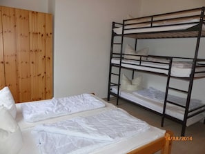 Etagenbett im Schlafzimmer