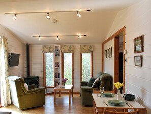 Open plan living space | The Stables Studio, Haydon Bridge
