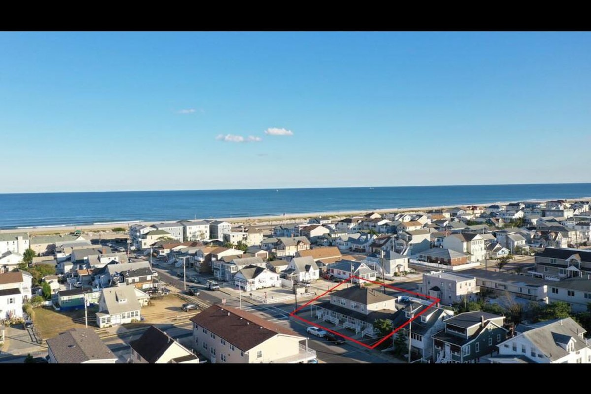 2BR One Block from Ocean & Boardwalk