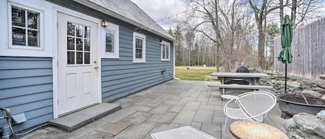 Woodstock Vacation Rental | 2BR | 1BA | 1,000 Sq Ft | Step-Free Entry