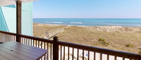 Beautiful ocean views from the large deck