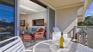 Indoor/Outdoor Living