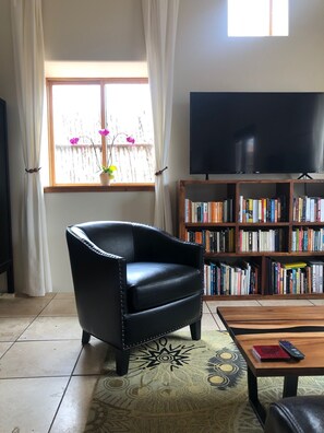 50 inch tv. Do bring your own accounts. 
Also loads of books.