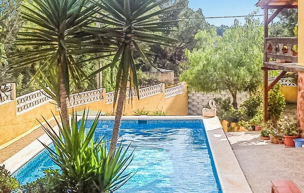 pool
