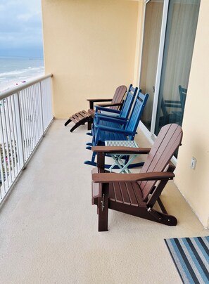 New balcony furniture!