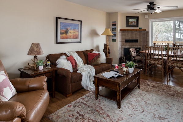 Living Room with Fireplace