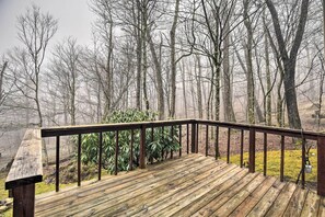 Private Deck