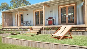 Bed & breakfasts cabins located on Vineyards 