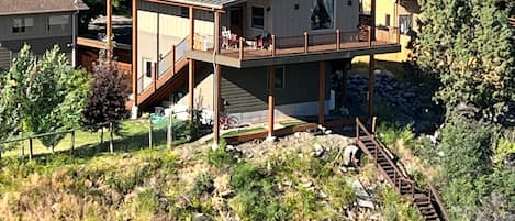 Apartment with walking access to the Yellowstone River