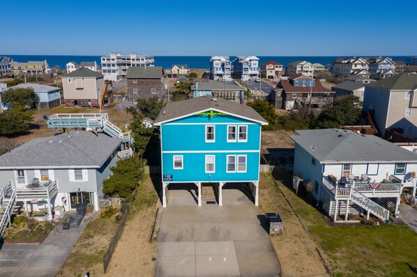 KDN3307: Carolina Sunshine l Front Aerial View