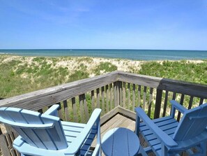 Private Oceanfront Balcony