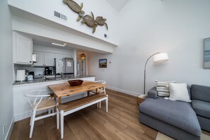 Inviting open floor plan.