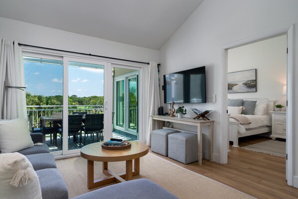 Welcome to 2910 Atrium Villa. Come on in and be prepared for a little slice of heaven!