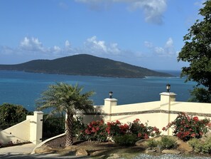 WELCOME TO SEASCAPE VILLA!
