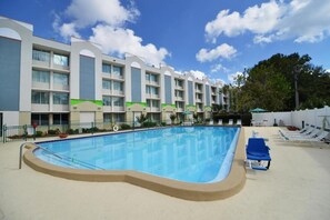 Beautiful and large swimming pool, family fun!