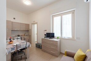 Kitchen and dining area