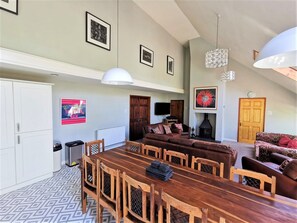 Coach House has a lovely big Kitchen / Diner / Living room