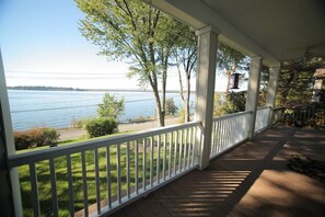 Saratoga lake right in front of you! Beautiful views from the private porch
