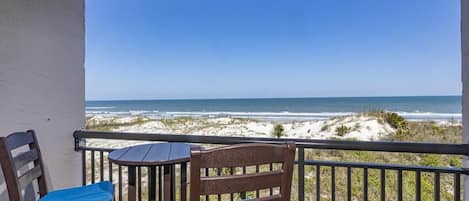 Beachers 232 - Oceanfront Balcony