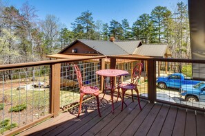 Private Deck