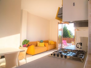 Propriété, Meubles, Orange, Confort, Design Intérieur, Salon, Sol, Sol, Bois, Mur