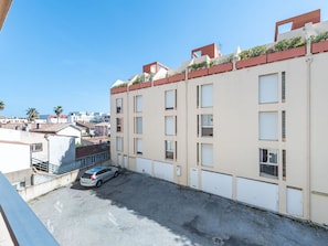 Ciel, Bâtiment, Fenêtre, Maison, Design Urbain, Quartier, Zone Résidentielle, Condominium, Façade