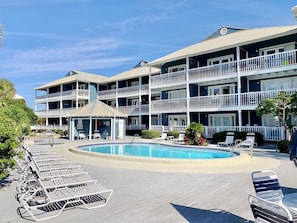 Summer Breeze   Fab Pool Deck