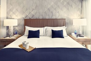 Cozy King size bed, perfect escape after a long day of sightseeing. Exact unit will be assigned upon arrival. Views, colors and decor may vary.