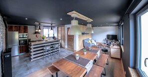 Pièce salon et cuisine