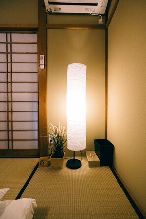 Japanese style lighting