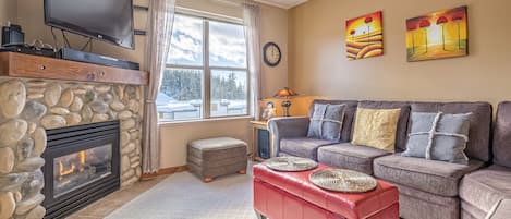 Namastay is a Beautiful 2 Bedroom Corner Condo