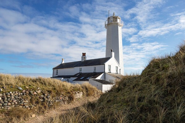 The Lighthouse and the Hide