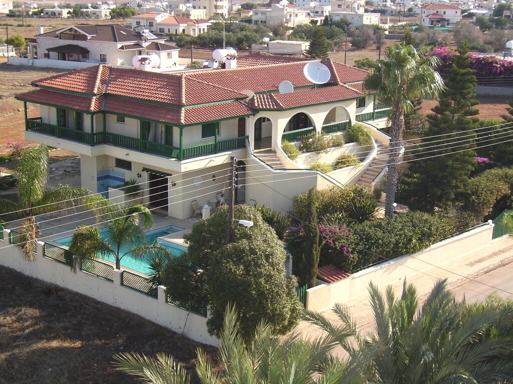 Picture of villa