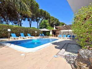 Holiday Home Swimming Pool