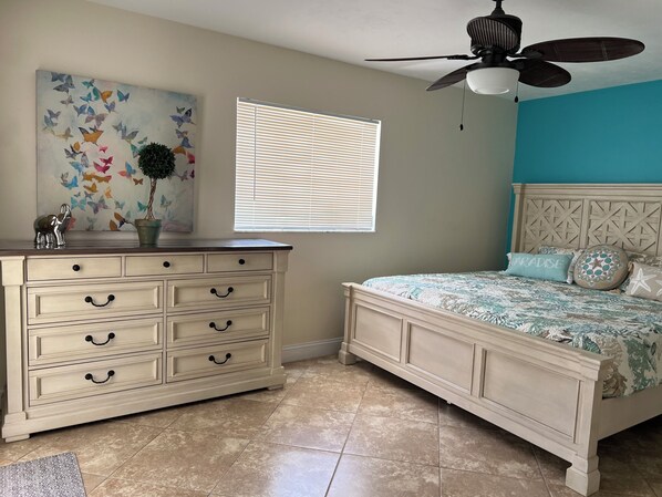 Master Bedroom - King size bed