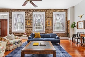 Spacious living room with seating for your entire group