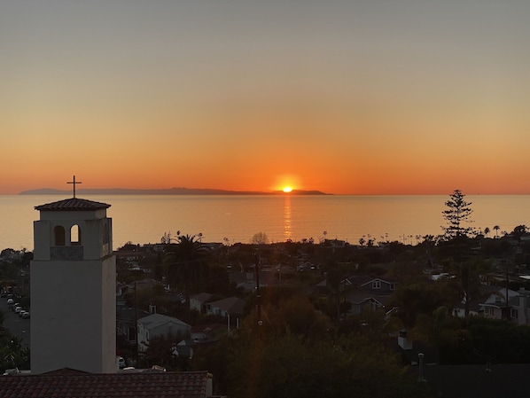 Beach/ocean view