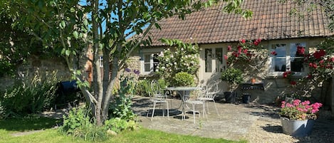 Guinea Cottage - StayCotswold