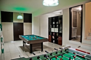 Spielezimmer